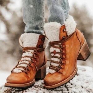 Freebird by Steven Norway ankle high lace up leather boots tan size 8